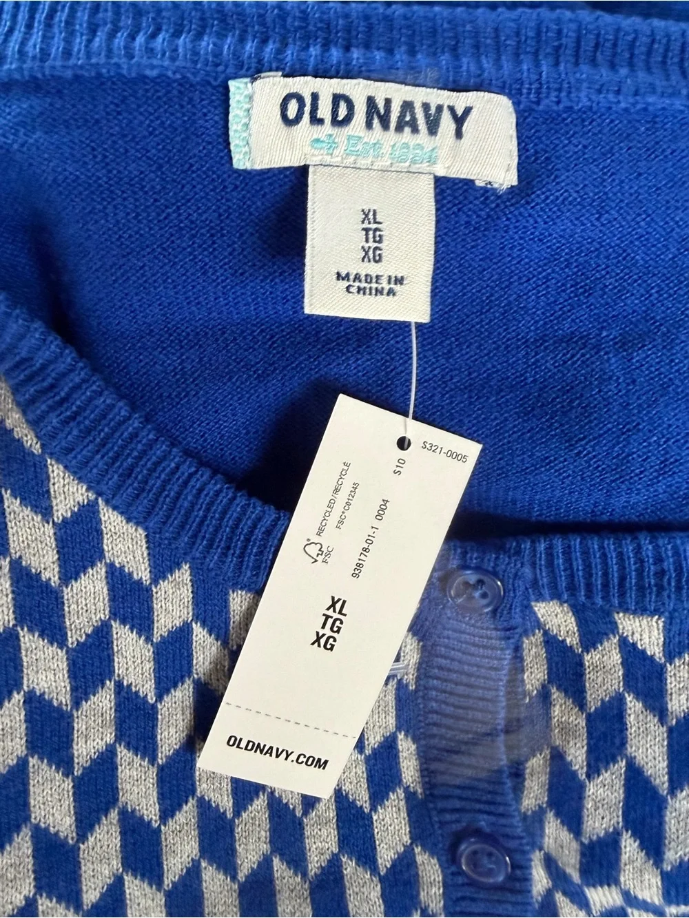 Old Navy tags casual xl